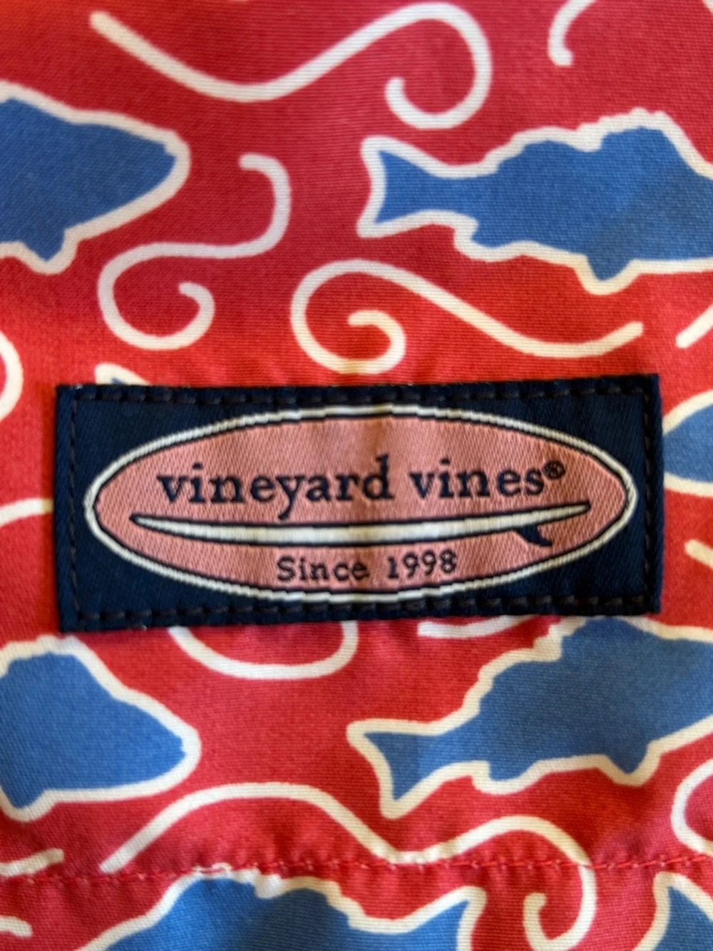 Vineyard Vines Men's Size XXL Blue & Red Fish Print Swim Trunks & Travel Pouch